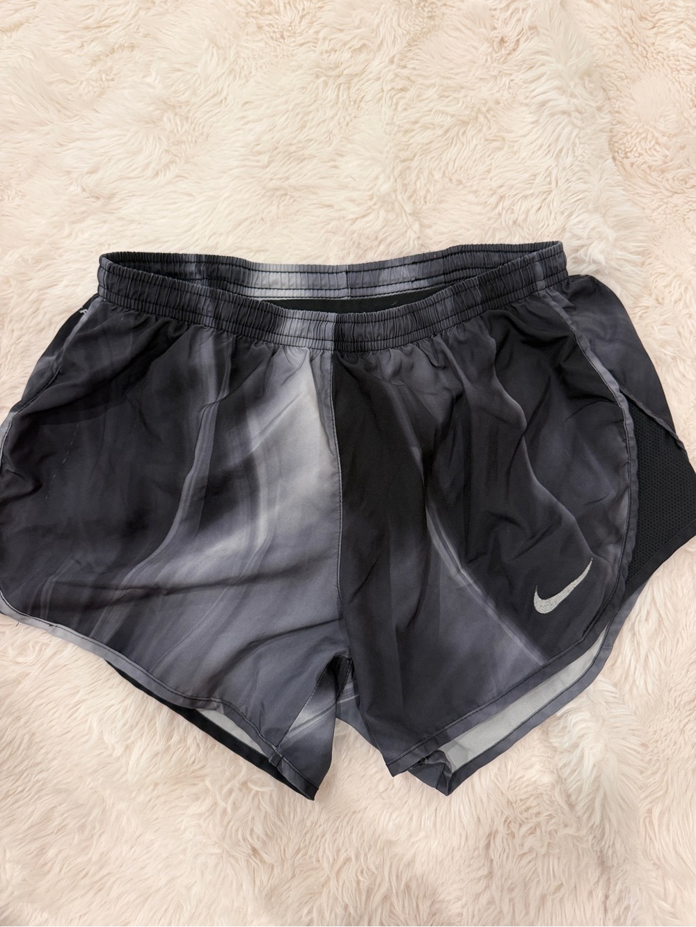 Nike Women's Black and Gray Athletic Running Shorts